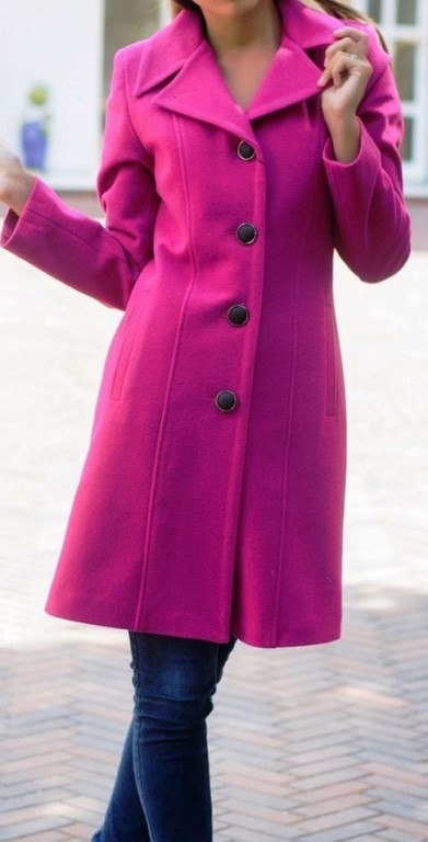 Шикарные пальто в цвете Фуксия