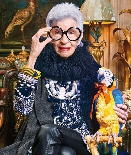 94-летняя Айрис Апфель в рекламной кампании Blue Illusion