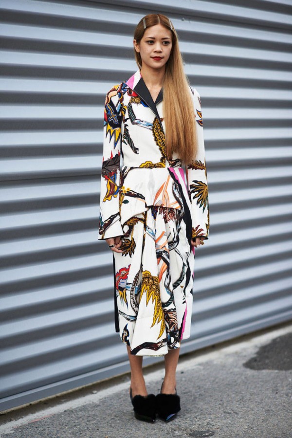​Тенденция: платье-кимоно на улицах городов
