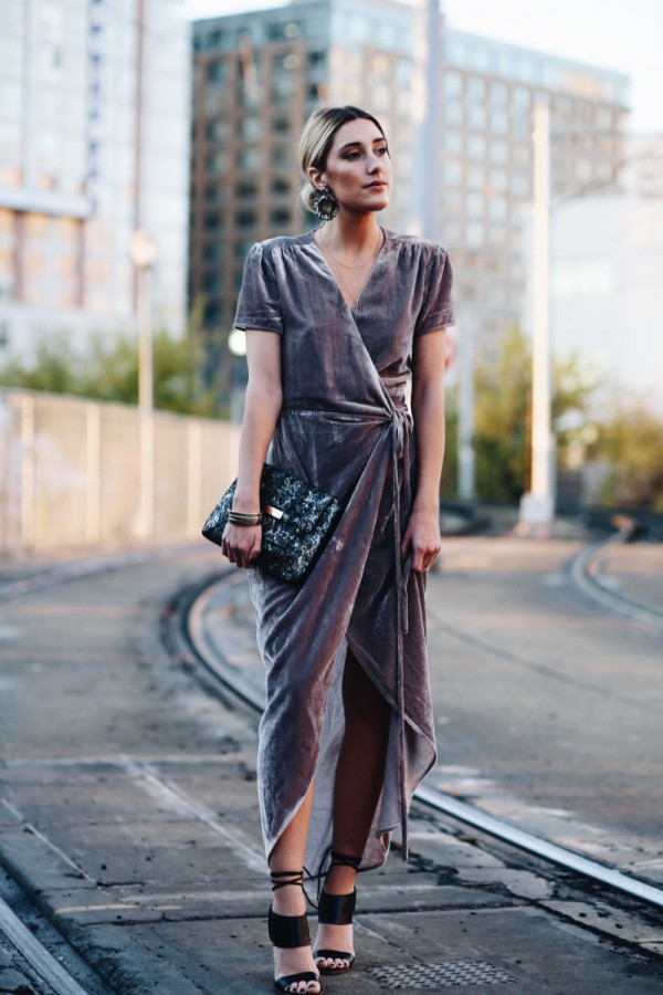 ​Тенденция: платье-кимоно на улицах городов