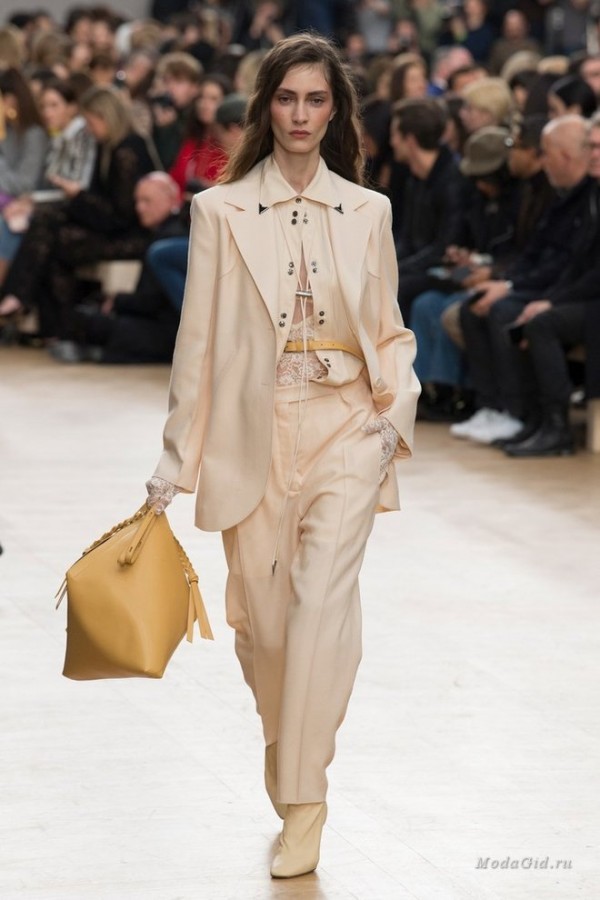 Коллекция Nina Ricci, осень-зима 2017-2018 Коллекция Nina Ricci, осень-зима 2017-2018