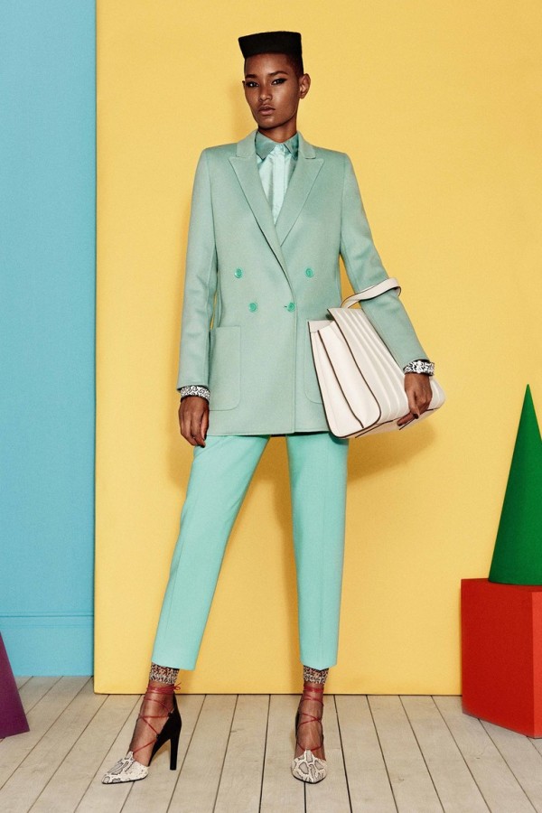Модный сезон весна–лето 2017 в новой коллекции Max Mara Модный сезон весна–лето 2017 в новой коллекции Max Mara