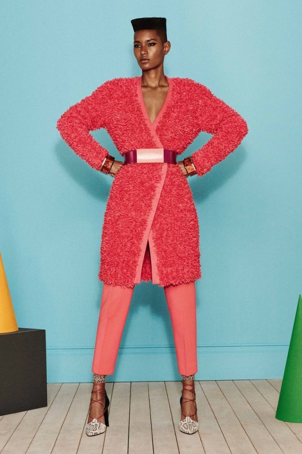 Модный сезон весна–лето 2017 в новой коллекции Max Mara Модный сезон весна–лето 2017 в новой коллекции Max Mara