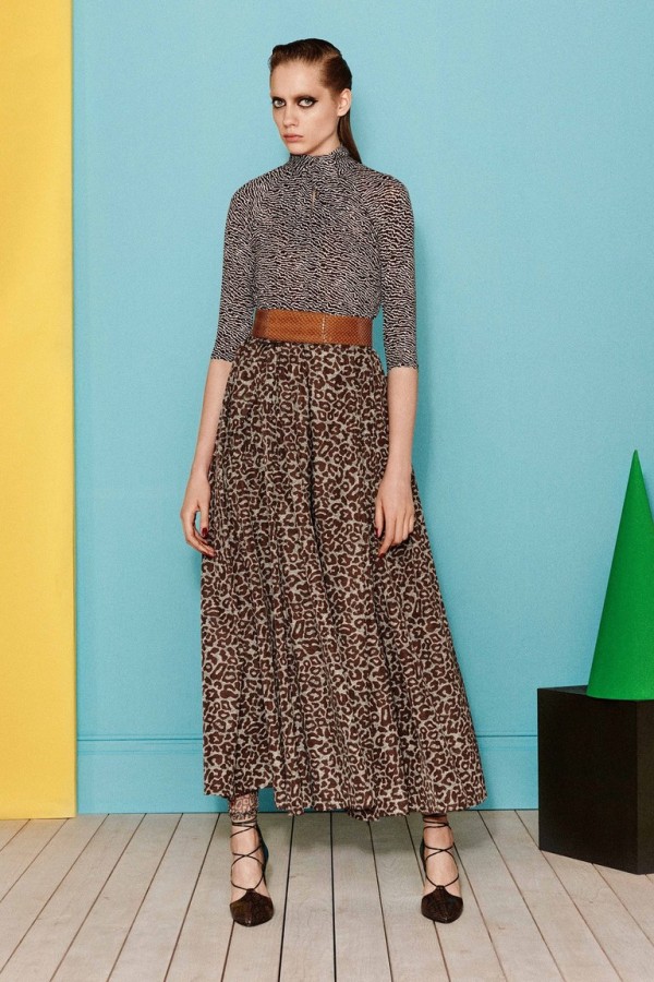 Модный сезон весна–лето 2017 в новой коллекции Max Mara Модный сезон весна–лето 2017 в новой коллекции Max Mara