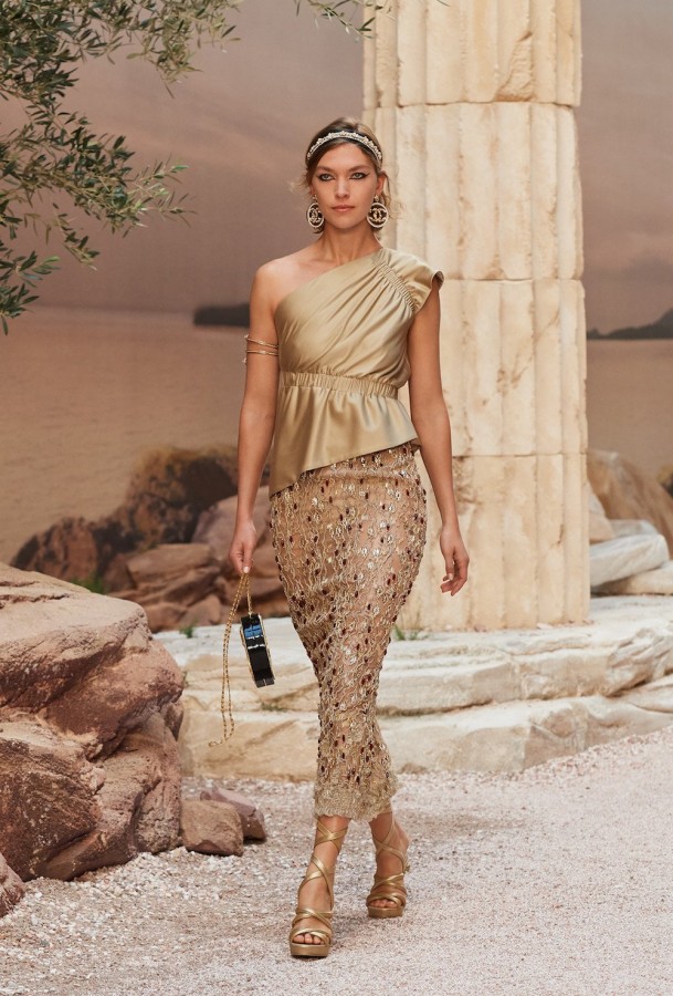 Chanel, коллекция весна–лето 2017: главные моменты показа Chanel, коллекция весна–лето 2017: главные моменты показа