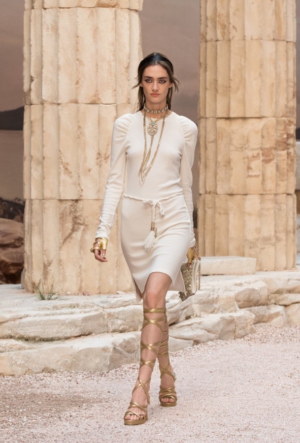 Chanel, коллекция весна–лето 2017: главные моменты показа Chanel, коллекция весна–лето 2017: главные моменты показа