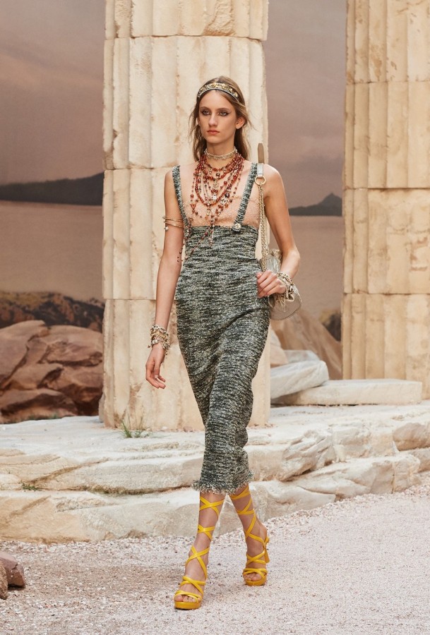 Chanel, коллекция весна–лето 2017: главные моменты показа Chanel, коллекция весна–лето 2017: главные моменты показа