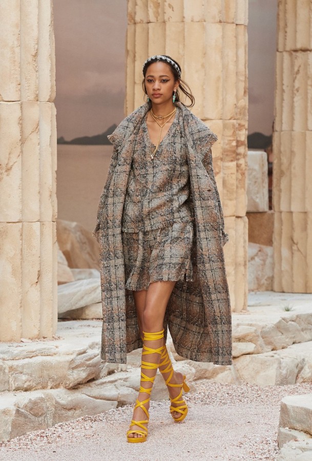 Chanel, коллекция весна–лето 2017: главные моменты показа Chanel, коллекция весна–лето 2017: главные моменты показа