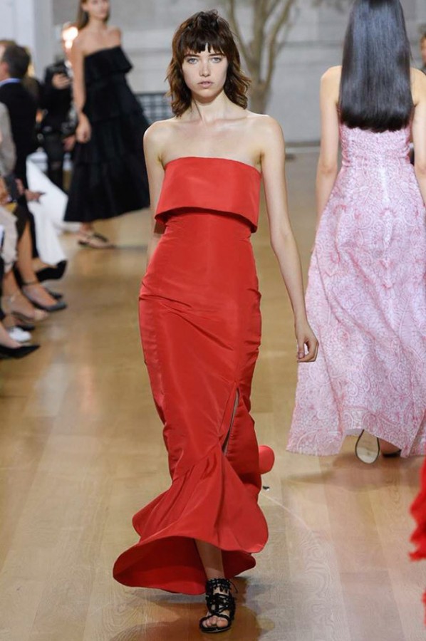Неделя моды в Нью-Йорке: Oscar de la Renta весна-лето 2017 Неделя моды в Нью-Йорке: Oscar de la Renta весна-лето 2017