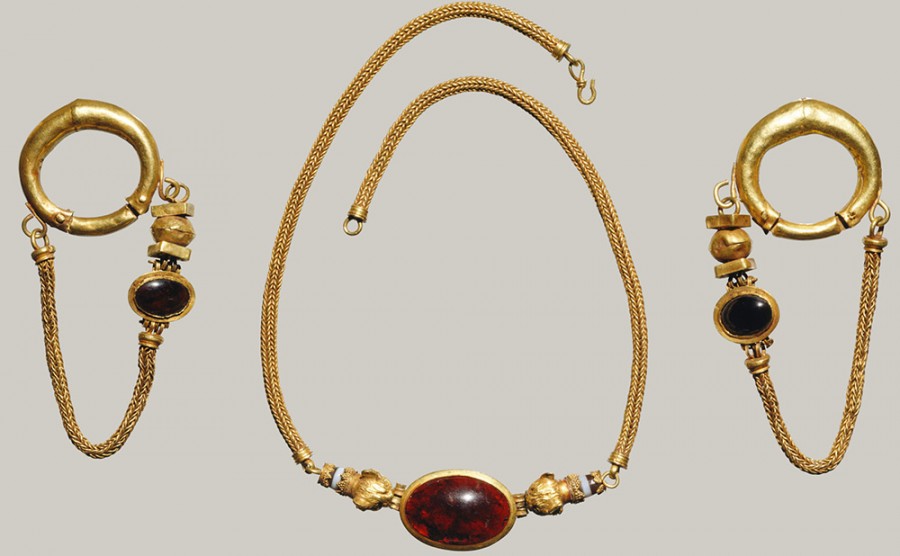 Ювелирные украшения и бижутерия в греческом стиле