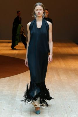 Обзор показов на Парижской неделе моды осень-зима 2017/2018 Ready-To-Wear Обзор показов на Парижской неделе моды осень-зима 2017/2018 Ready-To-Wear