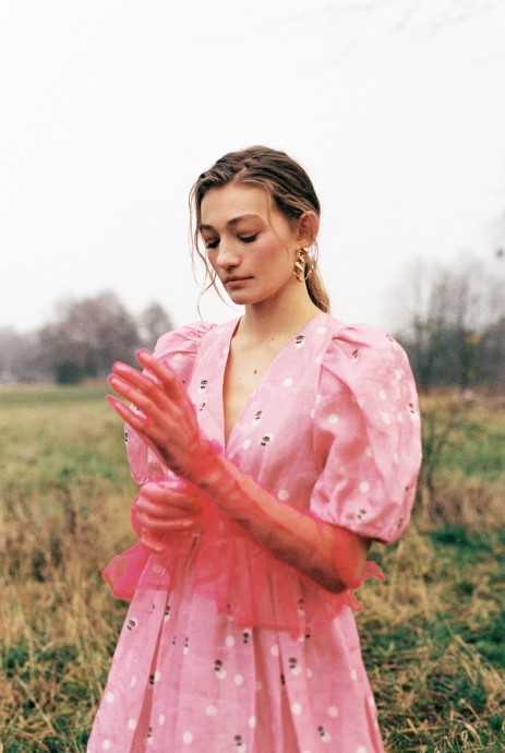 Galina Woodroffe в фотосессии для ELLE Croatia. Фотограф Olivia Bossert Galina Woodroffe в фотосессии для ELLE Croatia. Фотограф Olivia Bossert