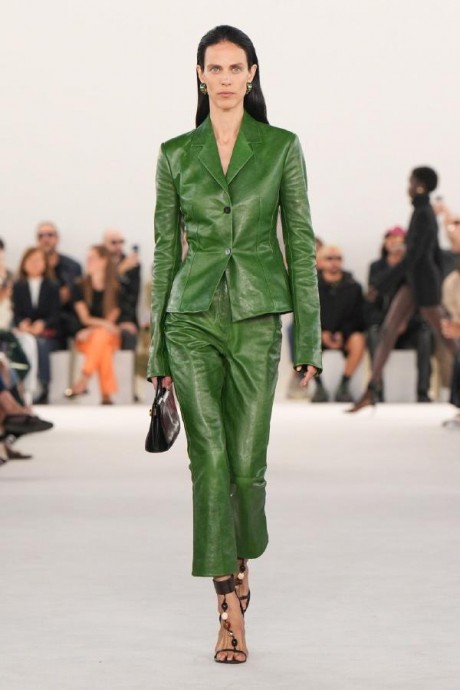 Коллекция Ferragamo Ready-To-Wear Весна-Лето 2024