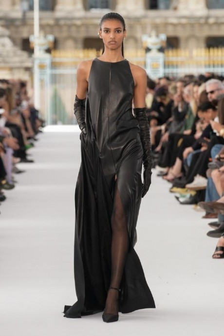 Коллекция Givenchy Ready-To-Wear Весна-Лето 2024