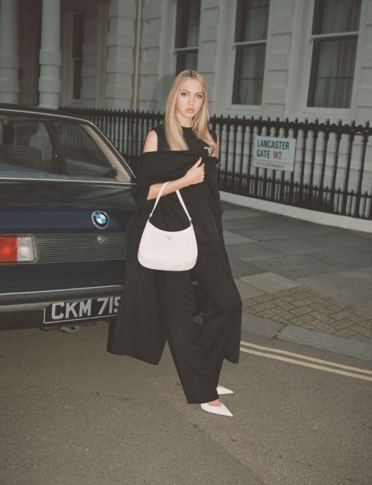 Lila Moss появилась на страницах Vogue UK
