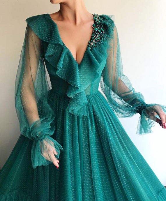 Прекрасные платья в зелёных оттенках