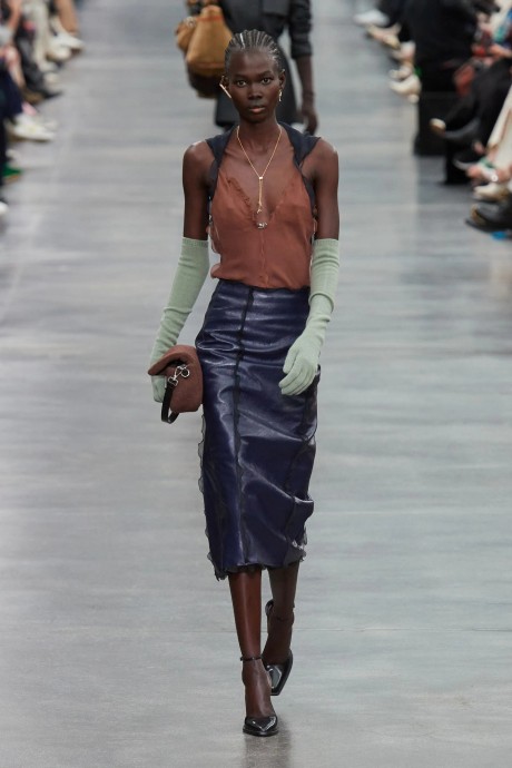 Коллекция Fendi Ready-To-Wear Осень-Зима 2022/2023