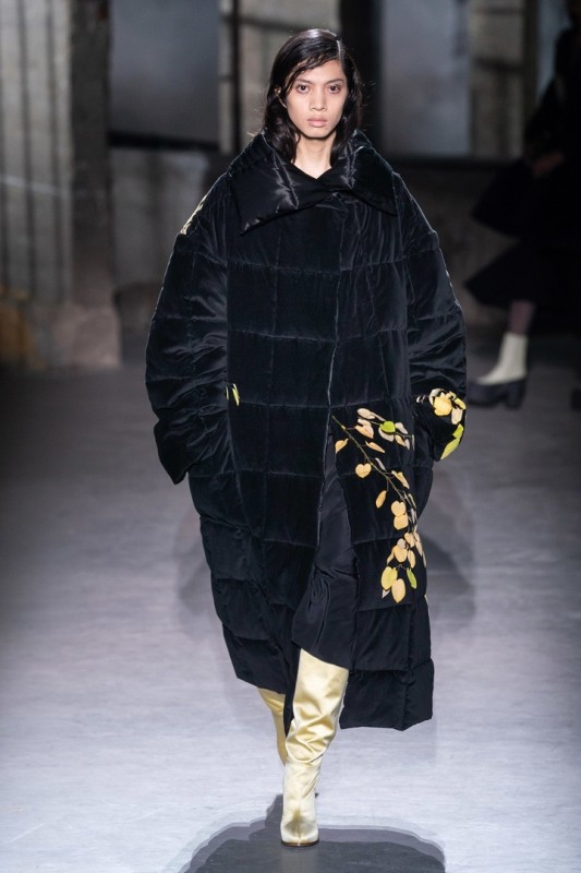 Модели коллекции Dries Van Noten