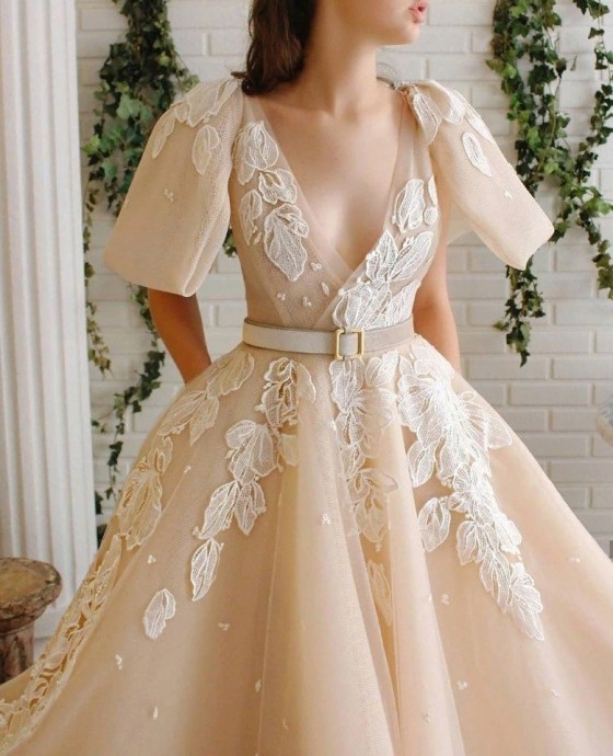 Какие же красивые платья, для настоящих принцесс