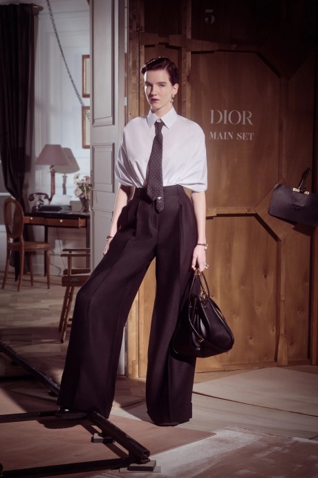 Обзор коллекции Christian Dior Pre-Fall 2024