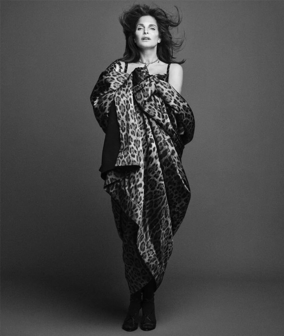 Стефани Сеймур (Stephanie Seymour) в фотосессии для журнала WSJ. Magazine (2023) Стефани Сеймур (Stephanie Seymour) в фотосессии для журнала WSJ. Magazine (2023)