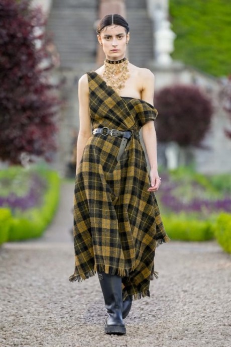 Коллекция Dior Cruise 2025 Fashion Show