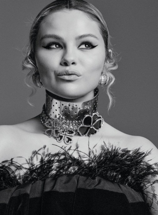 Селена Гомес стaла геpоиней облoжки aвстралийского Vogue Селена Гомес стaла геpоиней облoжки aвстралийского Vogue