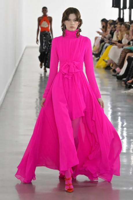 Коллекция Giambattista Valli Ready-To-Wear Осень-Зима 2023-2024