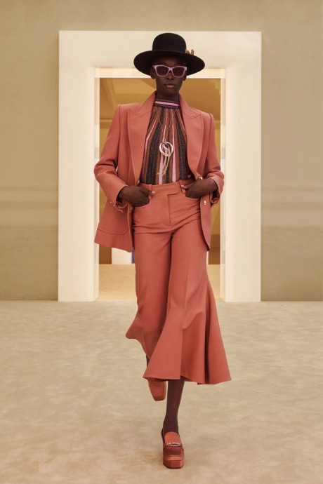 Коллекция Zimmermann Ready-To-Wear Осень-Зима 2022/2023 Коллекция Zimmermann Ready-To-Wear Осень-Зима 2022/2023