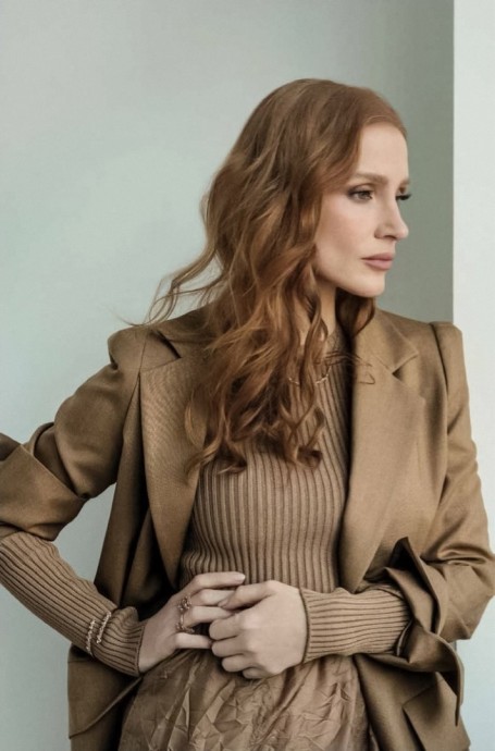 Джессика Честейн в ELLE Испания за апрель 2025 года