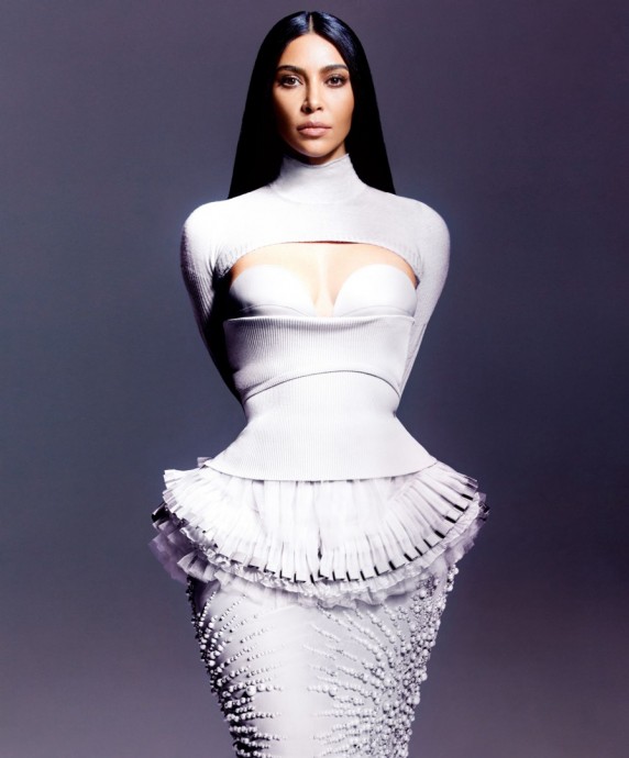 Ким Кардашьян (Kim Kardashian) в фотосессии для Vogue US