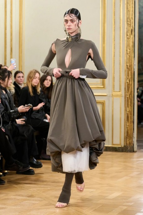 Обзор коллекции Rokh Fall 2024 Ready-to-Wear