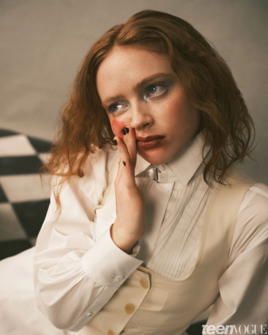 Сэди Синк (Sadie Sink) в фотосессии для журнала Teen Vogue (2025) Сэди Синк (Sadie Sink) в фотосессии для журнала Teen Vogue (2025)