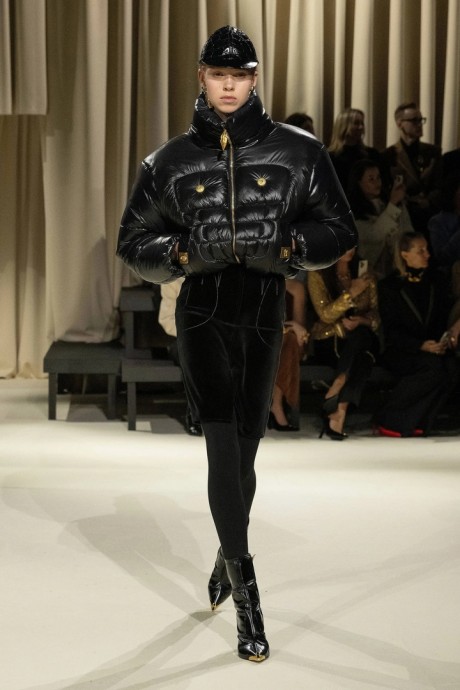 Коллекция Schiaparelli Fall 2024 Ready-to-Wear
