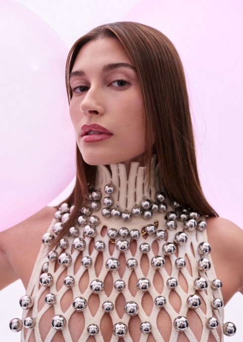 Хейли Бибер (Hailey Bieber) в фотосессии для Allure Magazine Хейли Бибер (Hailey Bieber) в фотосессии для Allure Magazine