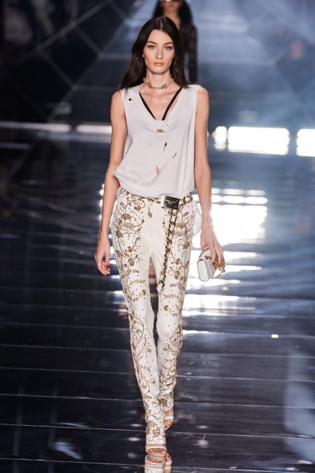 Коллекция Dolce & Gabbana Ready-To-Wear Весна-Лето 2022 Коллекция Dolce & Gabbana Ready-To-Wear Весна-Лето 2022