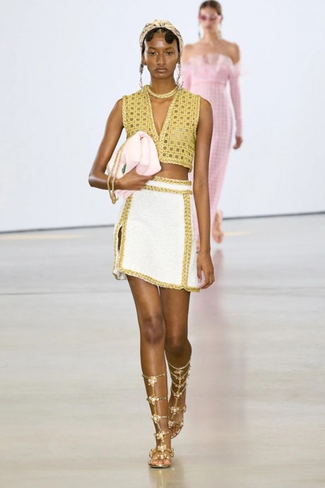 Коллекция Giambattista Valli Ready-To-Wear Весна-Лето 2023