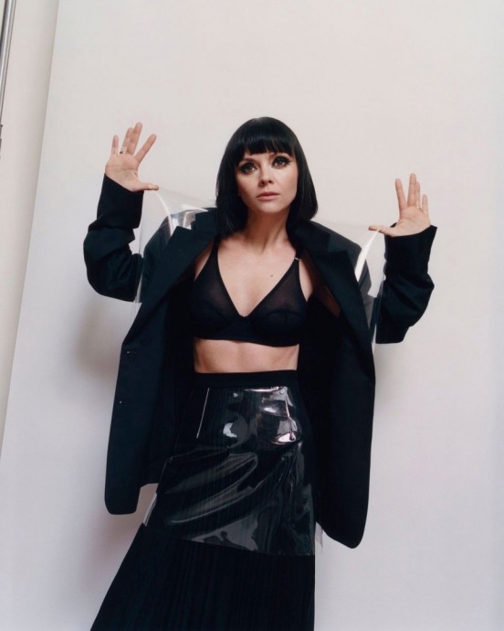 Кристина Риччи (Christina Ricci) в фотосессии для журнала Puss Puss (2023) Кристина Риччи (Christina Ricci) в фотосессии для журнала Puss Puss (2023)