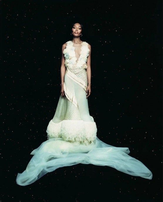 Наоми Кэмпбэлл (Naomi Campbell) в фотосессии для журнала Vogue Korea (2023)