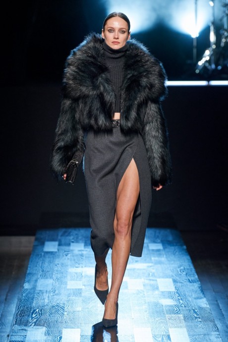 Коллекция Michael Kors Collection Ready-To-Wear Осень-Зима 2022/2023 Коллекция Michael Kors Collection Ready-To-Wear Осень-Зима 2022/2023