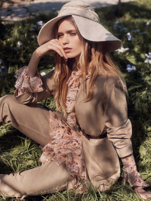 Эбби Ли (Abbey Lee Kershaw) в фотосессии для журнала Vogue China Эбби Ли (Abbey Lee Kershaw) в фотосессии для журнала Vogue China