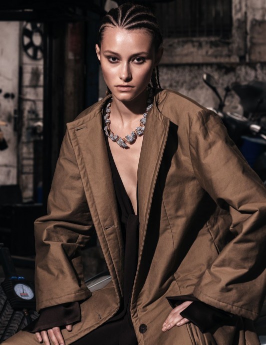 Galina Arkhi for L'officiel Singapore by Demarcus Allen Galina Arkhi for L'officiel Singapore by Demarcus Allen
