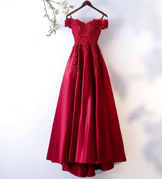 Очень красивые платья в красных оттенках