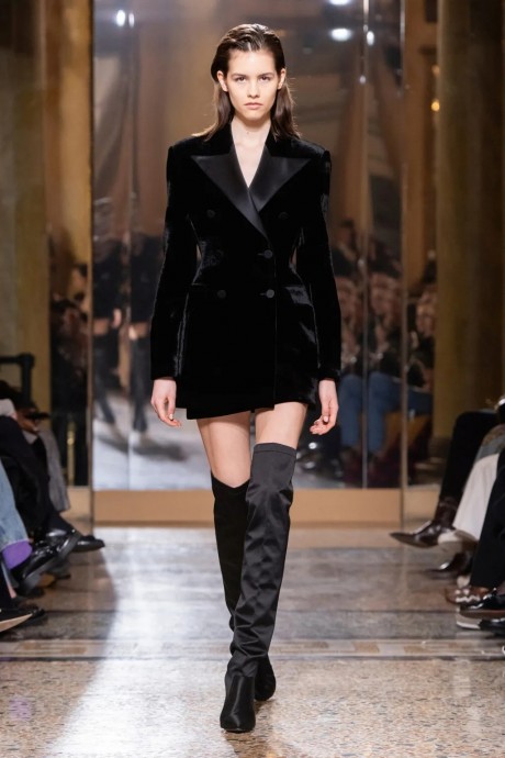 Коллекция Ermanno Scervino Ready-To-Wear Осень-Зима 2023