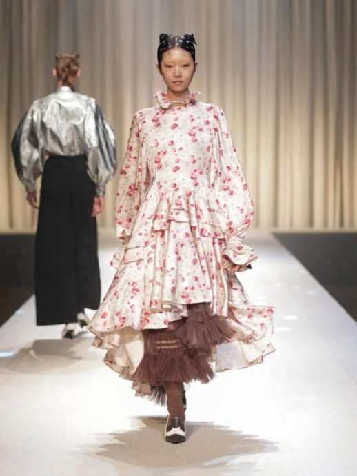 Коллекция Viviano Ready-To-Wear Осень-Зима 2025-2026