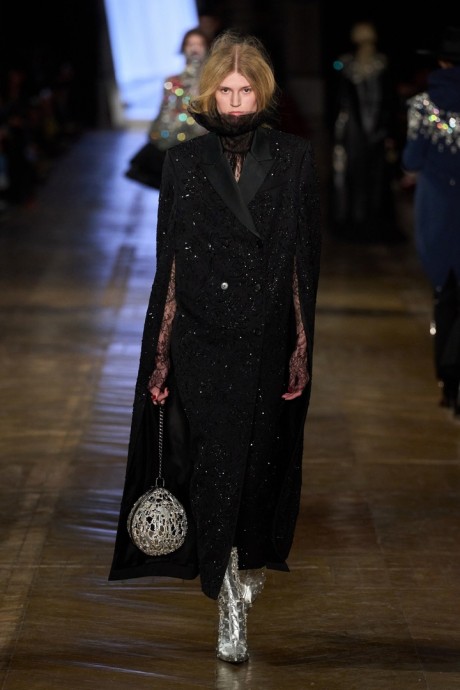Высокая мода  Alexander McQueen, Fall-Winter 2025/26