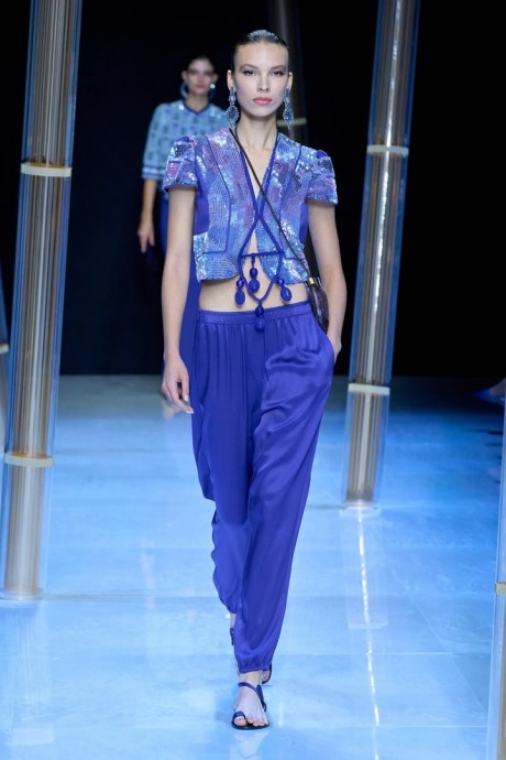 Коллекция Giorgio Armani Ready-To-Wear Весна-Лето 2023 Коллекция Giorgio Armani Ready-To-Wear Весна-Лето 2023