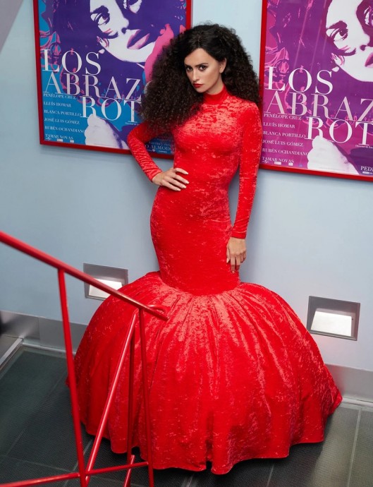 Пенелопа Крус (Penélope Cruz) в фотосессии для W Magazine Пенелопа Крус (Penélope Cruz) в фотосессии для W Magazine