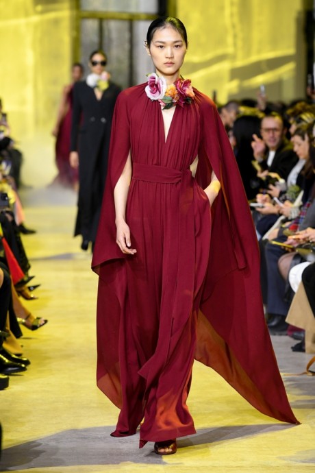 Коллекция Elie Saab Ready-To-Wear Осень-Зима 2023-2024 Коллекция Elie Saab Ready-To-Wear Осень-Зима 2023-2024