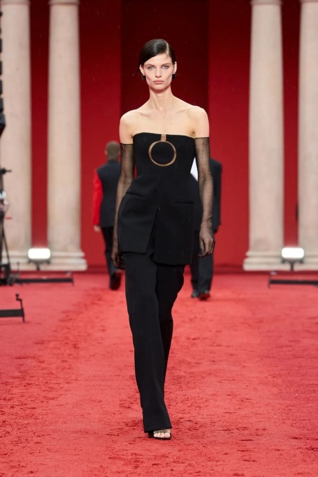 Коллекция Ferragamo Ready-To-Wear 2023